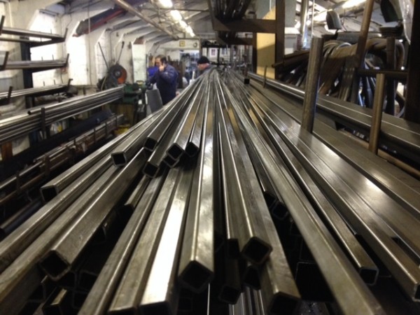 3 tonnes steel 3 weeks to build