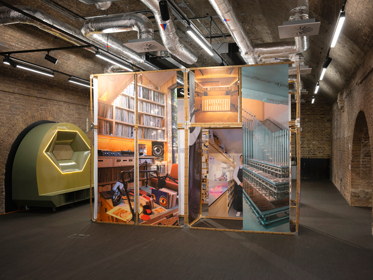 Wilson Brothers - WILSON BROTHERS / 20 YEARS EXHIBITION