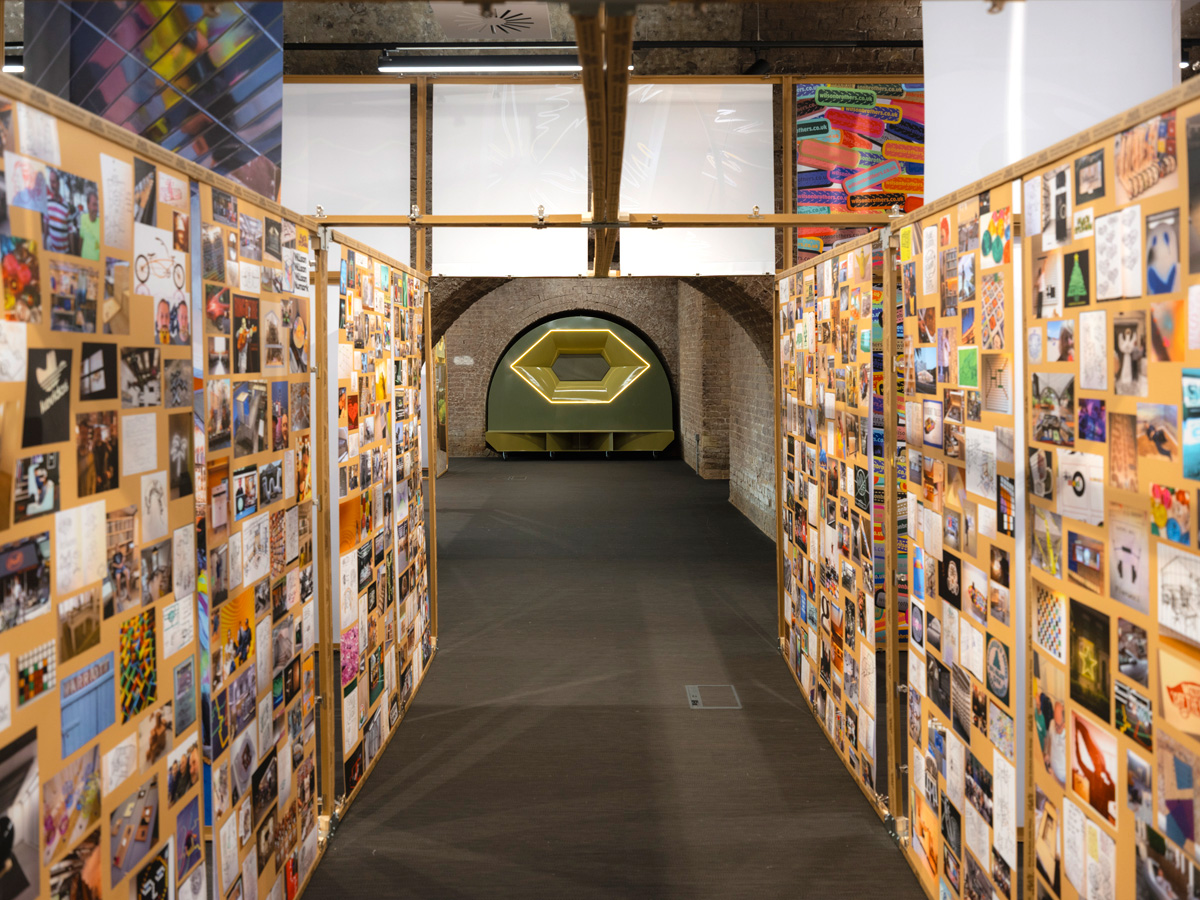 Wilson Brothers - WILSON BROTHERS / 20 YEARS EXHIBITION